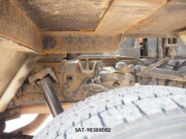 Nissan BIG THUMB 2001-09 7782828-17