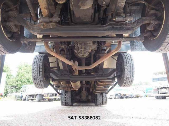 Nissan BIG THUMB 2001-09 7782828-21
