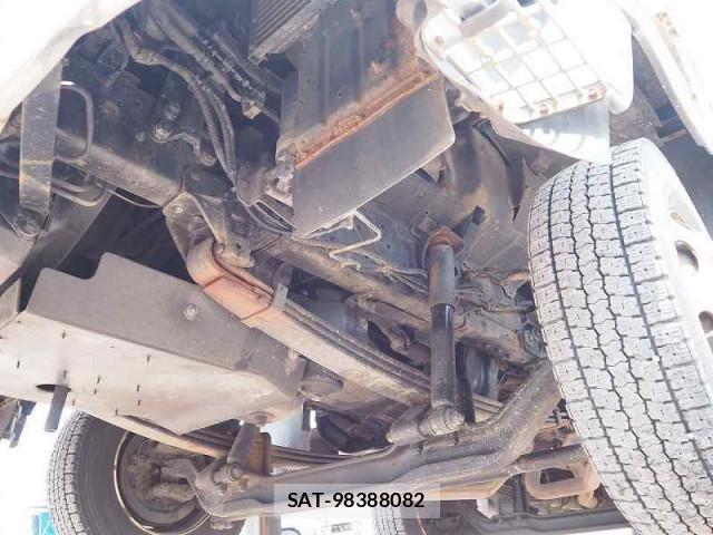 Nissan BIG THUMB 2001-09 7782828-22