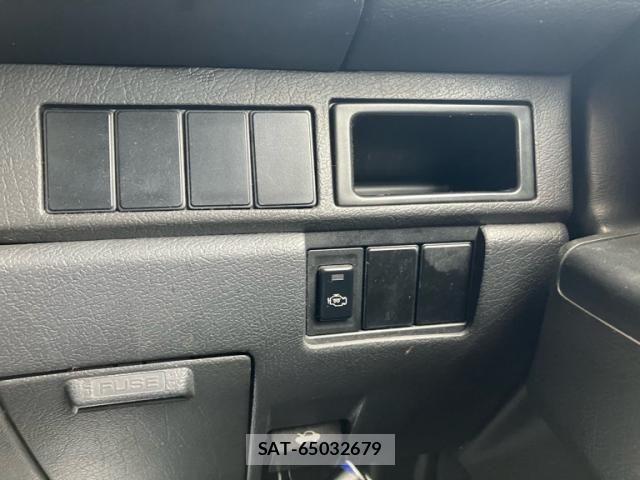 Isuzu BIGHORN 1994-12 8072969-17