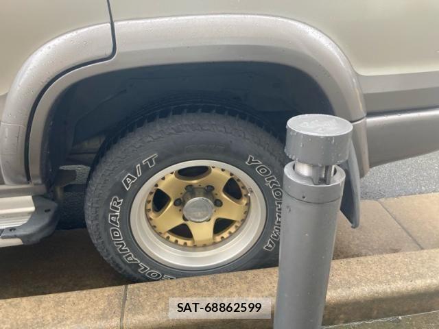 Isuzu BIGHORN 2000-12 8364889-6