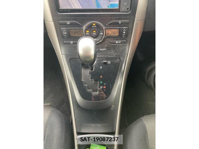 Toyota BLADE 2011-06 3660683-17