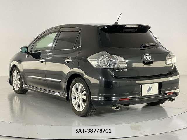 Toyota BLADE 2011-09 8072971-3