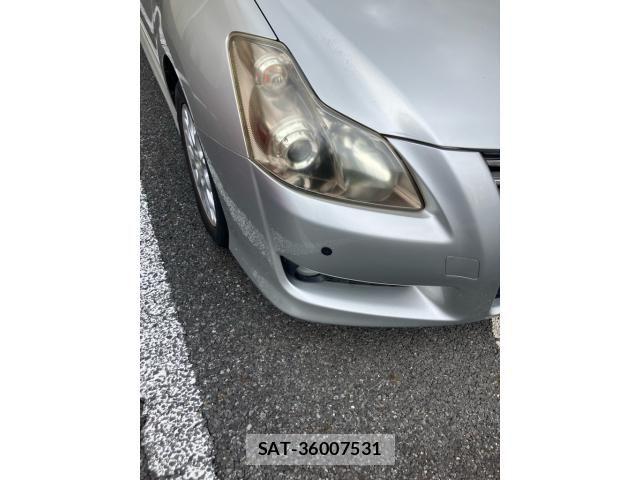 Toyota BLADE 2007-03 8228991-3