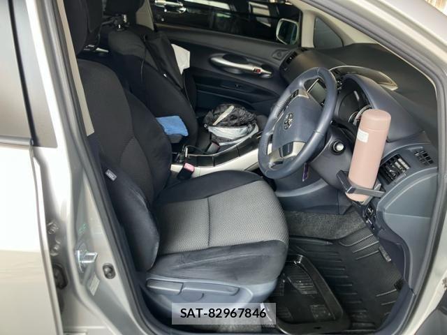 Toyota BLADE 2010-01 8313241-17