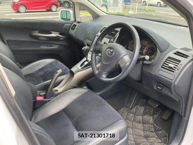 Toyota BLADE 2008-03 8437953-8