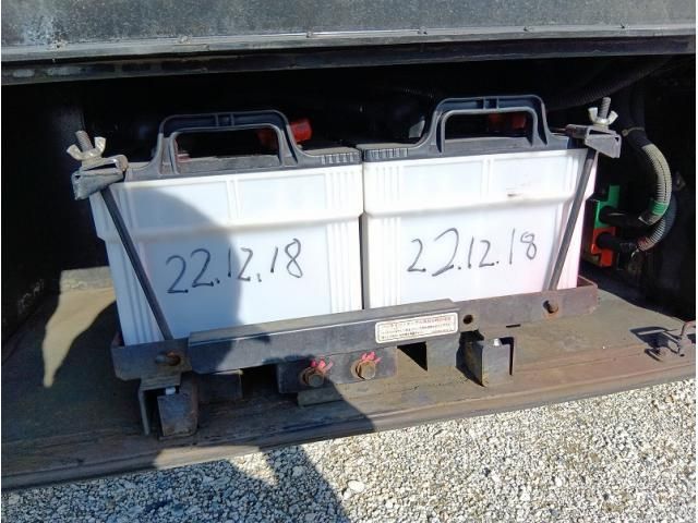 Hino BLUE RIBBON 2005-12 6530248-27