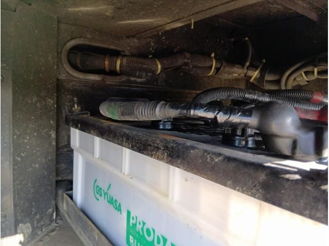 Hino BLUE RIBBON 2005-12 6530248-28