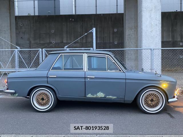 Nissan BLUEBIRD 1967-01 3765589-16