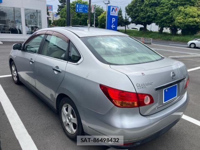 Nissan BLUEBIRD SYLPHY 2006-05 7215163-5