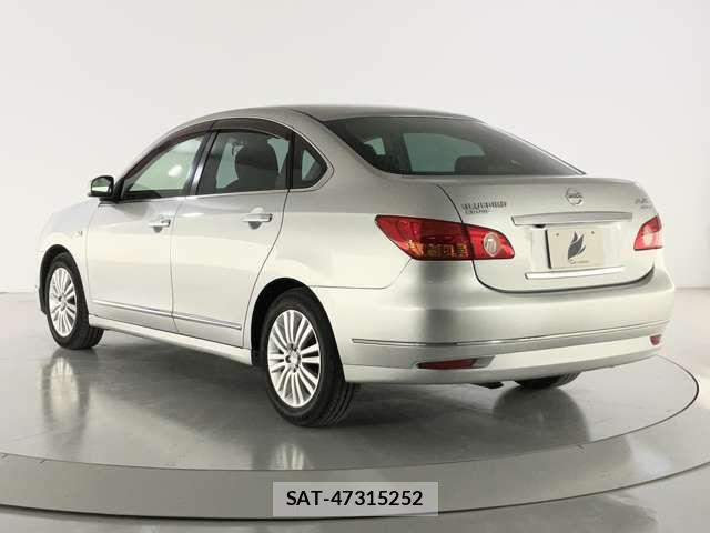Nissan BLUEBIRD SYLPHY 2011-02 7215166-3