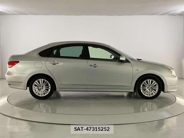 Nissan BLUEBIRD SYLPHY 2011-02 7215166-6