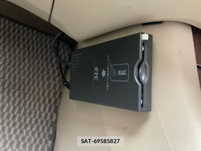 Nissan BLUEBIRD SYLPHY 2007-09 7875428-16
