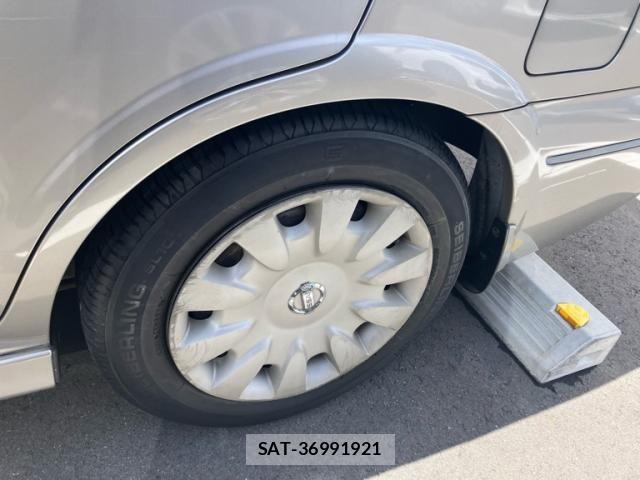 Nissan BLUEBIRD SYLPHY 2005-08 8411348-13