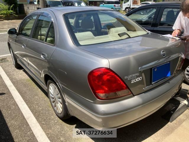 Nissan BLUEBIRD SYLPHY 2005-09 8561239-4
