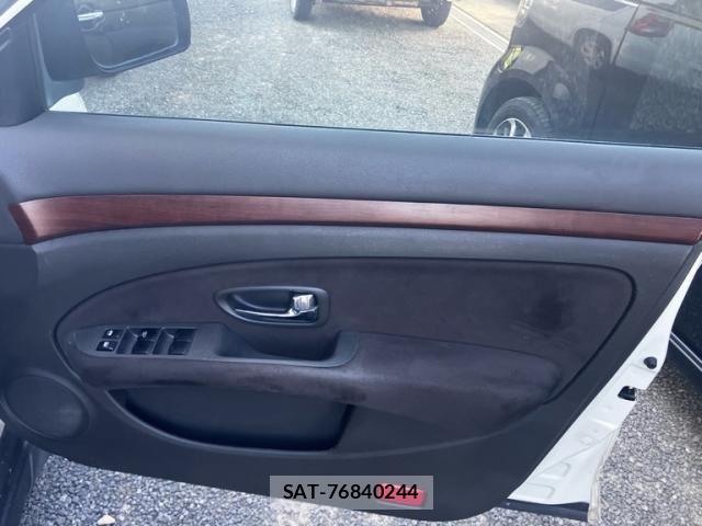 Nissan BLUEBIRD SYLPHY 2006-03 8883336-10