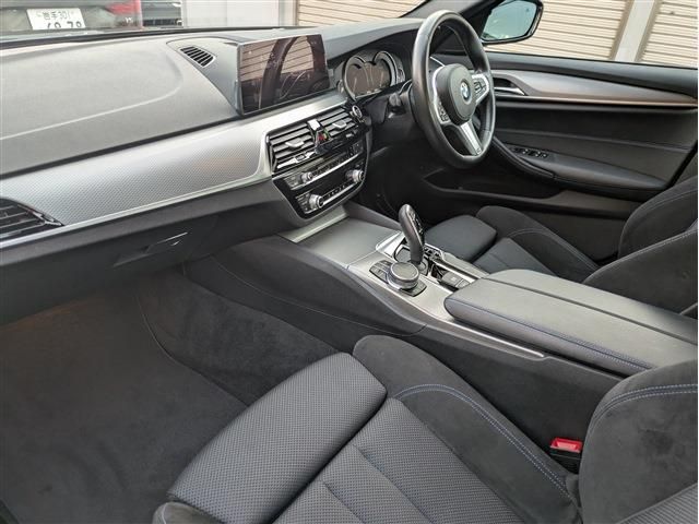 Bmw 5 SERIES 2021-01 3933228-14