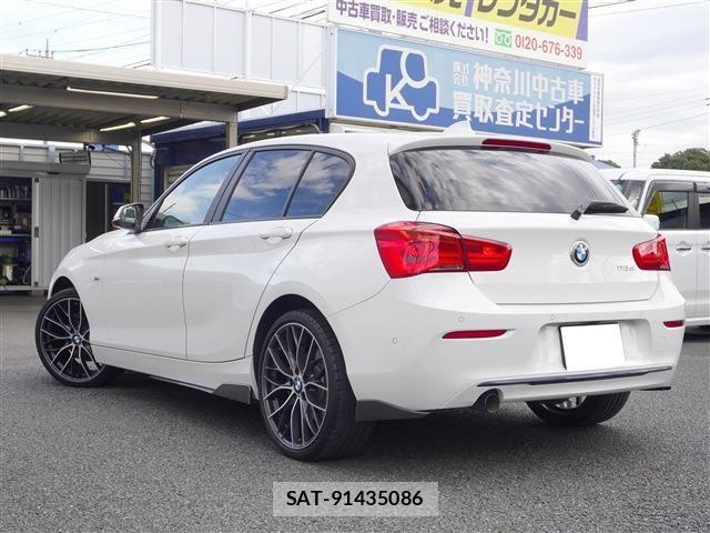 Bmw 1 SERIES 2018-11 1374422-3
