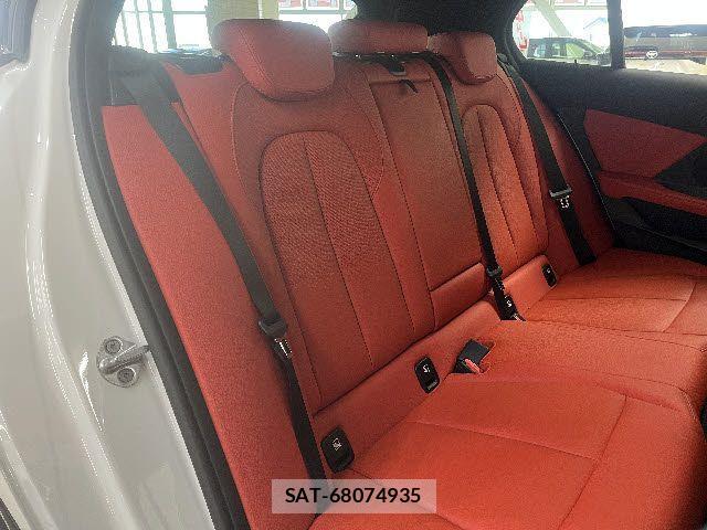 Bmw 1 SERIES 2023-12 1445013-9