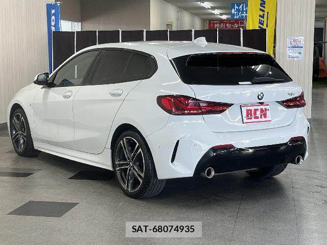 Bmw 1 SERIES 2023-12 1445013-8