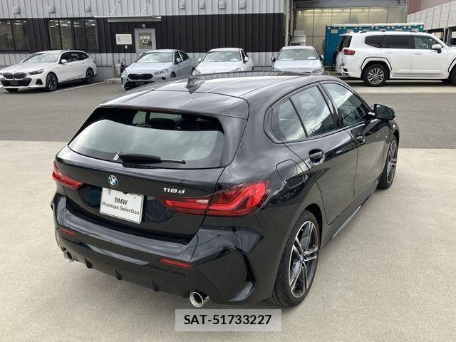 Bmw 1 SERIES 2023-06 1495547-2