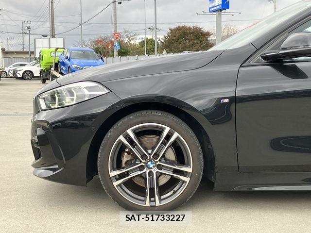 Bmw 1 SERIES 2023-06 1495547-5