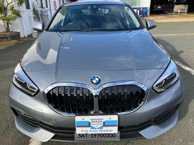 Bmw 1 SERIES 2022-09 2076935-5