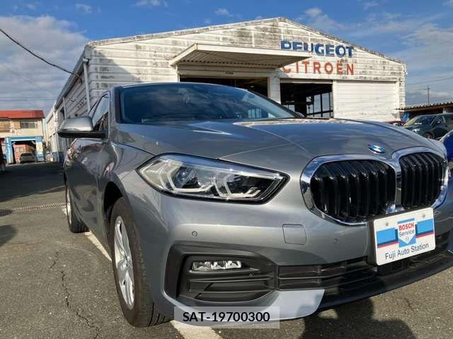 Bmw 1 SERIES 2022-09 2076935-6