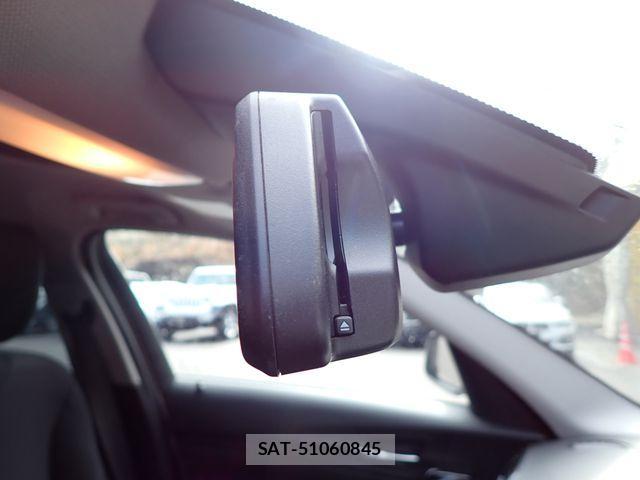 Bmw 1 SERIES 2018-10 2317861-25