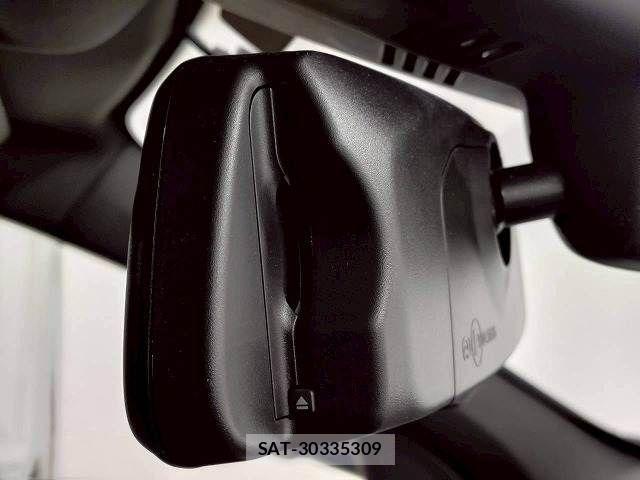 Bmw 1 SERIES 2020-12 2726619-12