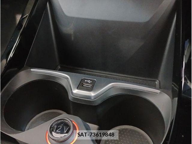 Bmw 1 SERIES 2021-12 2726621-24