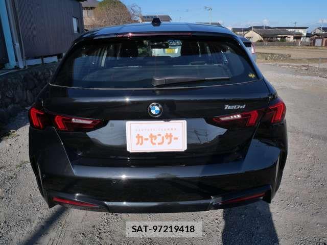 Bmw 1 SERIES 2025-07 2958532-5