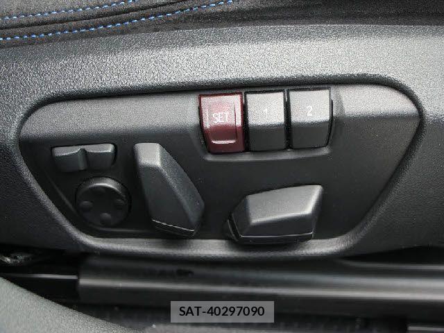 Bmw 1 SERIES 2019-11 4320608-23
