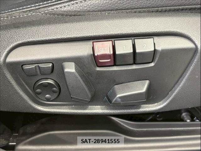 Bmw 1 SERIES 2020-12 4419839-9