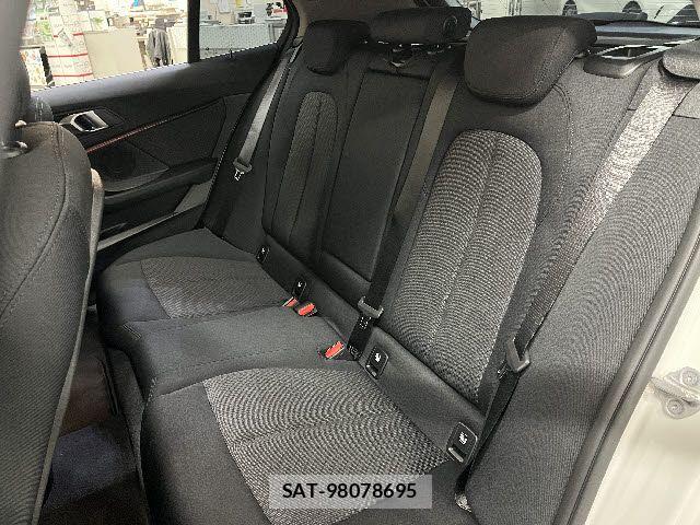 Bmw 1 SERIES 2021-09 4930895-12