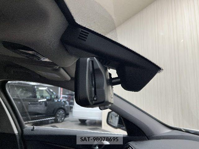 Bmw 1 SERIES 2021-09 4930895-15