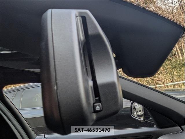 Bmw 1 SERIES 2020-05 4930900-23