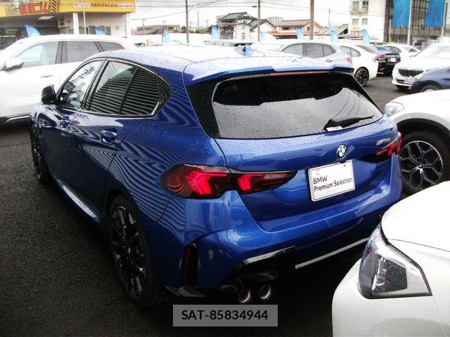 Bmw 1 SERIES 2025-08 5860488-2