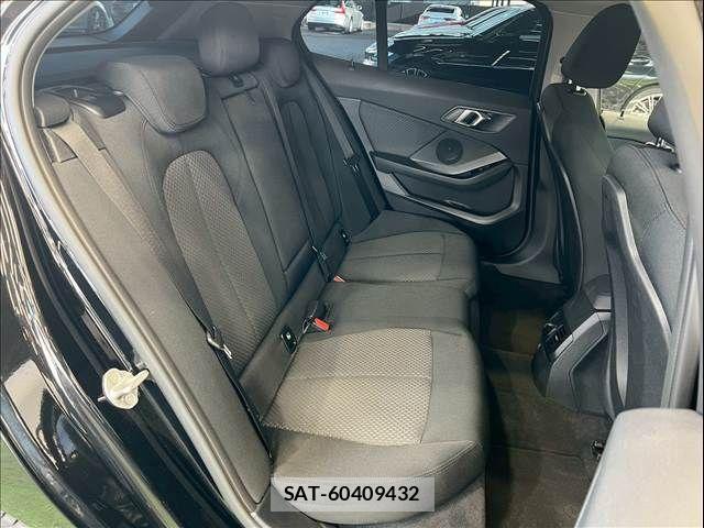 Bmw 1 SERIES 2021-04 6007263-6