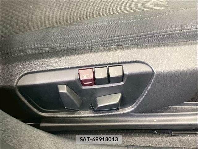 Bmw 1 SERIES 2021-01 6134890-10
