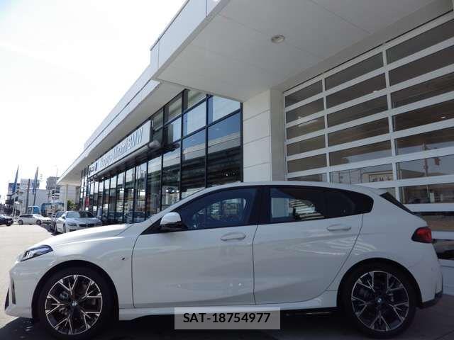Bmw 1 SERIES 2025-02 6242333-2