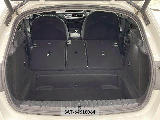Bmw 1 SERIES 2021-03 6275827-10