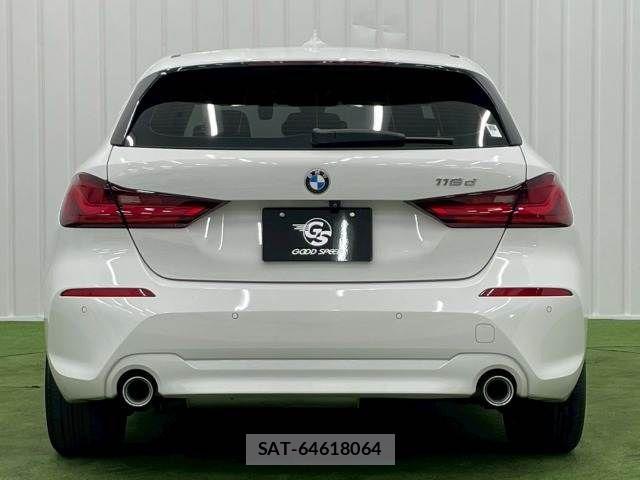Bmw 1 SERIES 2021-03 6275827-12