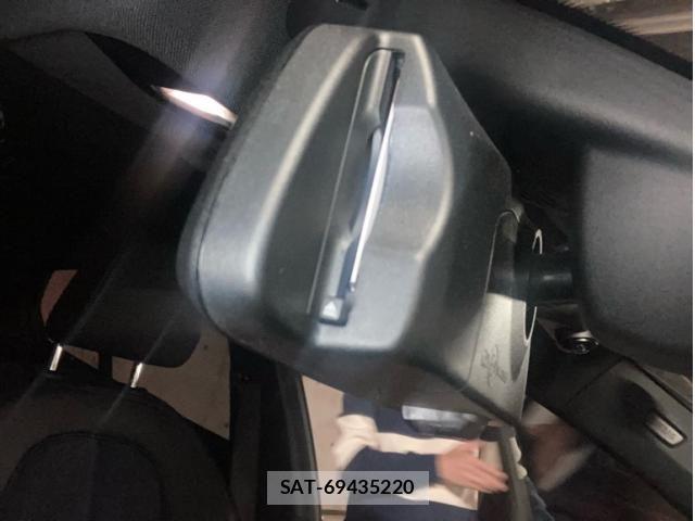 Bmw 1 SERIES 2020-11 6495160-24