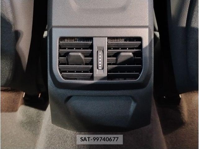 Bmw 1 SERIES 2024-06 6610698-27