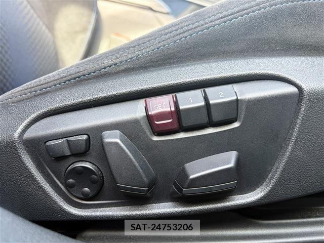 Bmw 1 SERIES 2019-10 6641287-24
