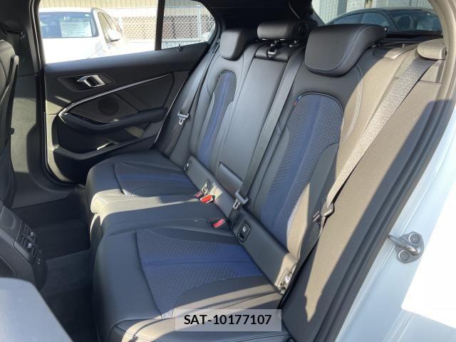 Bmw 1 SERIES 2021-06 6670447-9