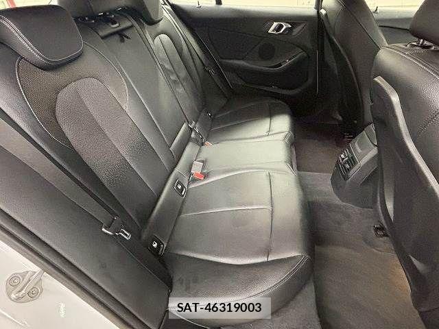 Bmw 1 SERIES 2021-03 6670448-9