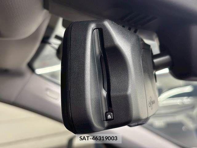 Bmw 1 SERIES 2021-03 6670448-12