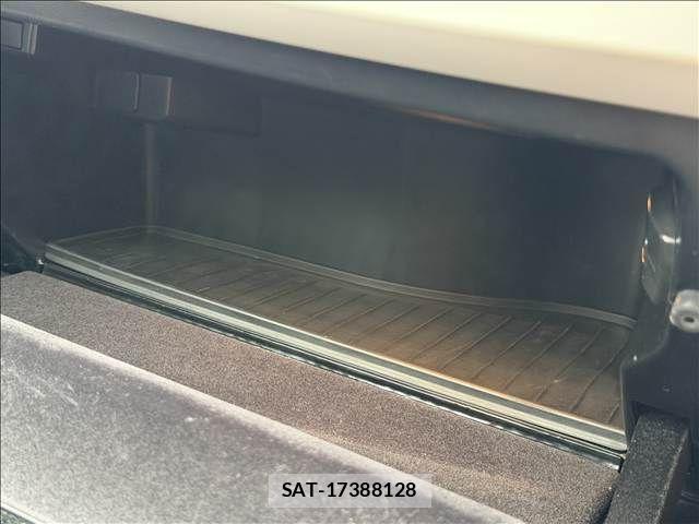 Bmw 1 SERIES 2017-03 6750938-28
